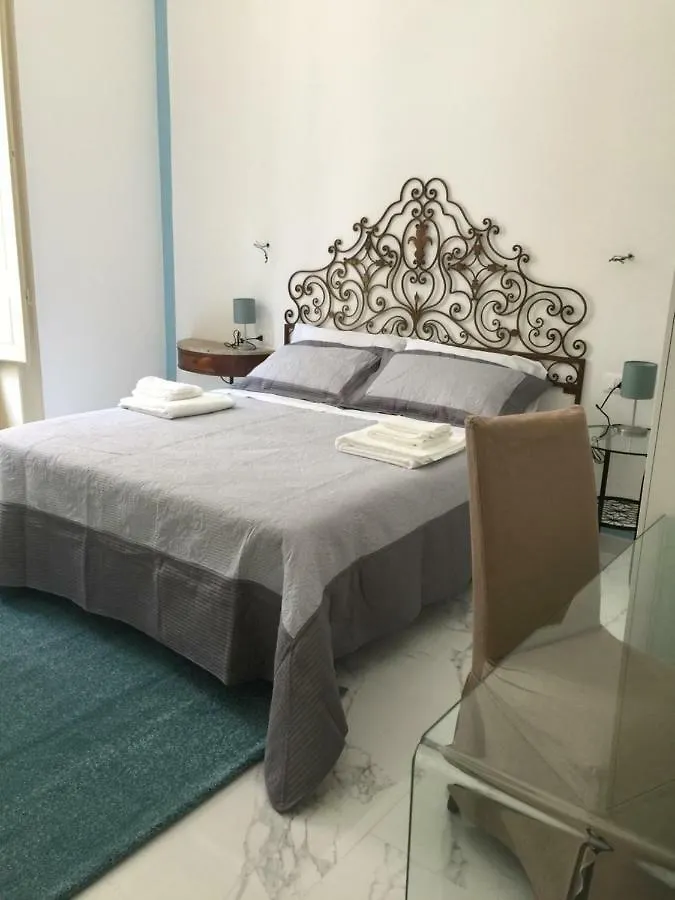 לינה וארוחת בוקר פלרמו La Terrazza Del Sole B&B איטליה